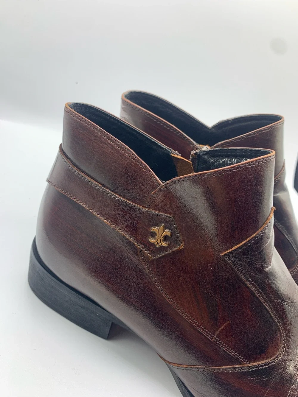 Robert Wayne Men's Brown Leather Chukka Boots Size 11